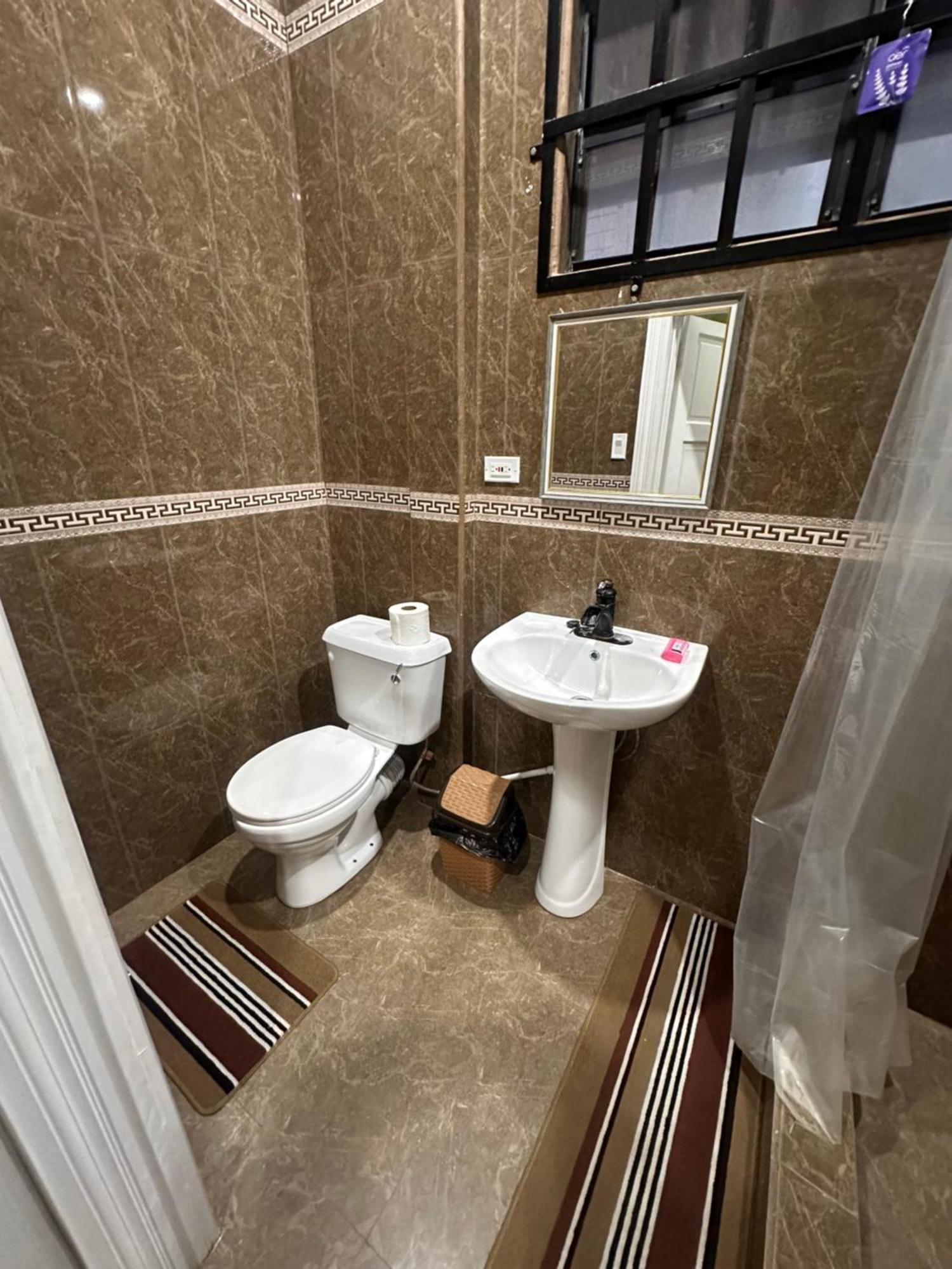 Hollywood Guesthouse جورج تاون المظهر الخارجي الصورة